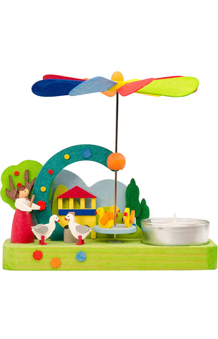 German Springtime Pyramid: Gänseliesel