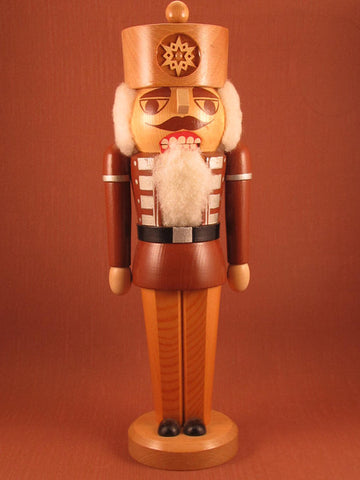 German Nutcracker: Vintage Natural King