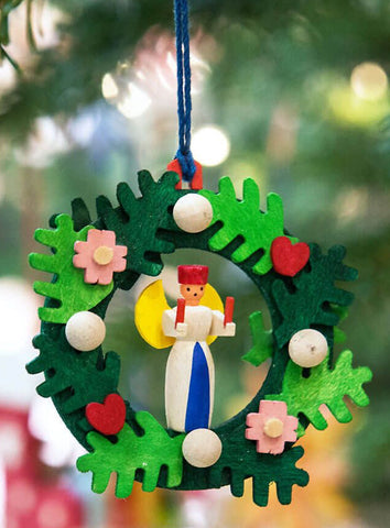 German Christmas Ornament: Christmas Wreath with Erzgebirge Angel & Miner