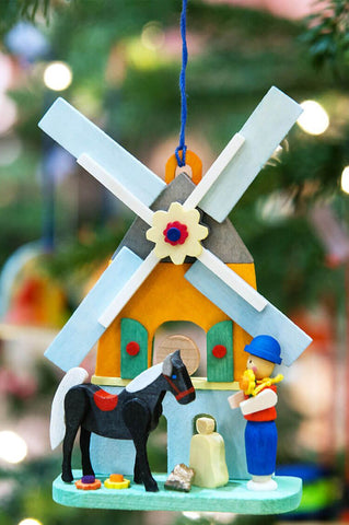 German Christmas Ornament: Hans in Luck