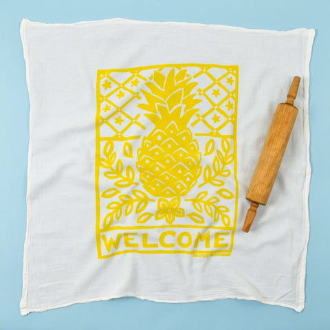 Flour Sack Tea Towels: Welcome Pineapple